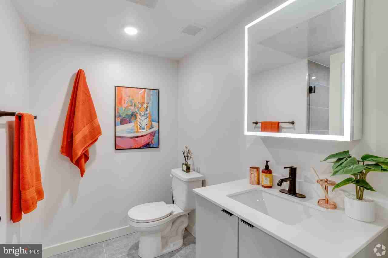 2009 N Howard St #324 - Photo 4 of 14