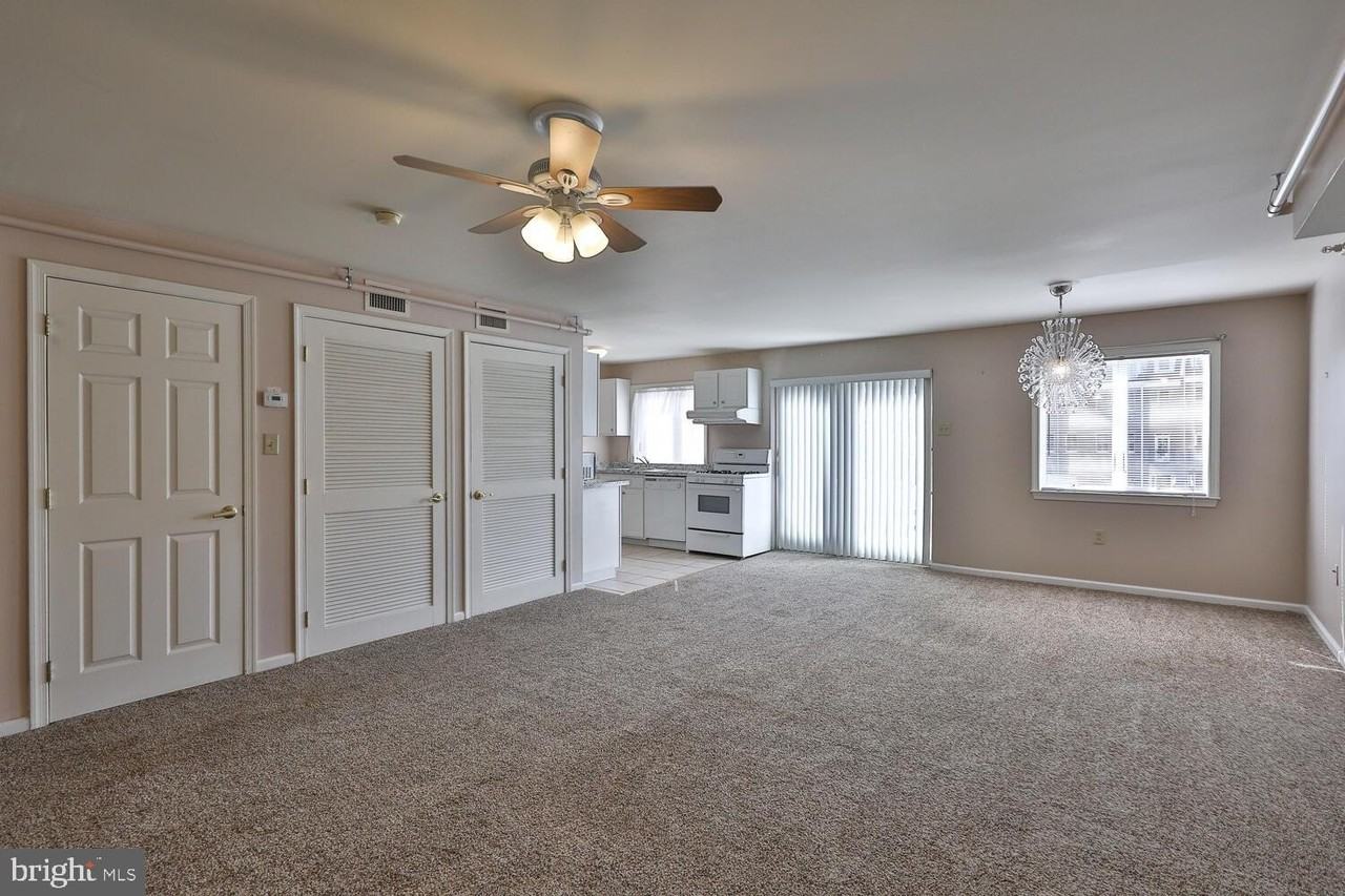 126 League St #2 - Photo 4 of 18