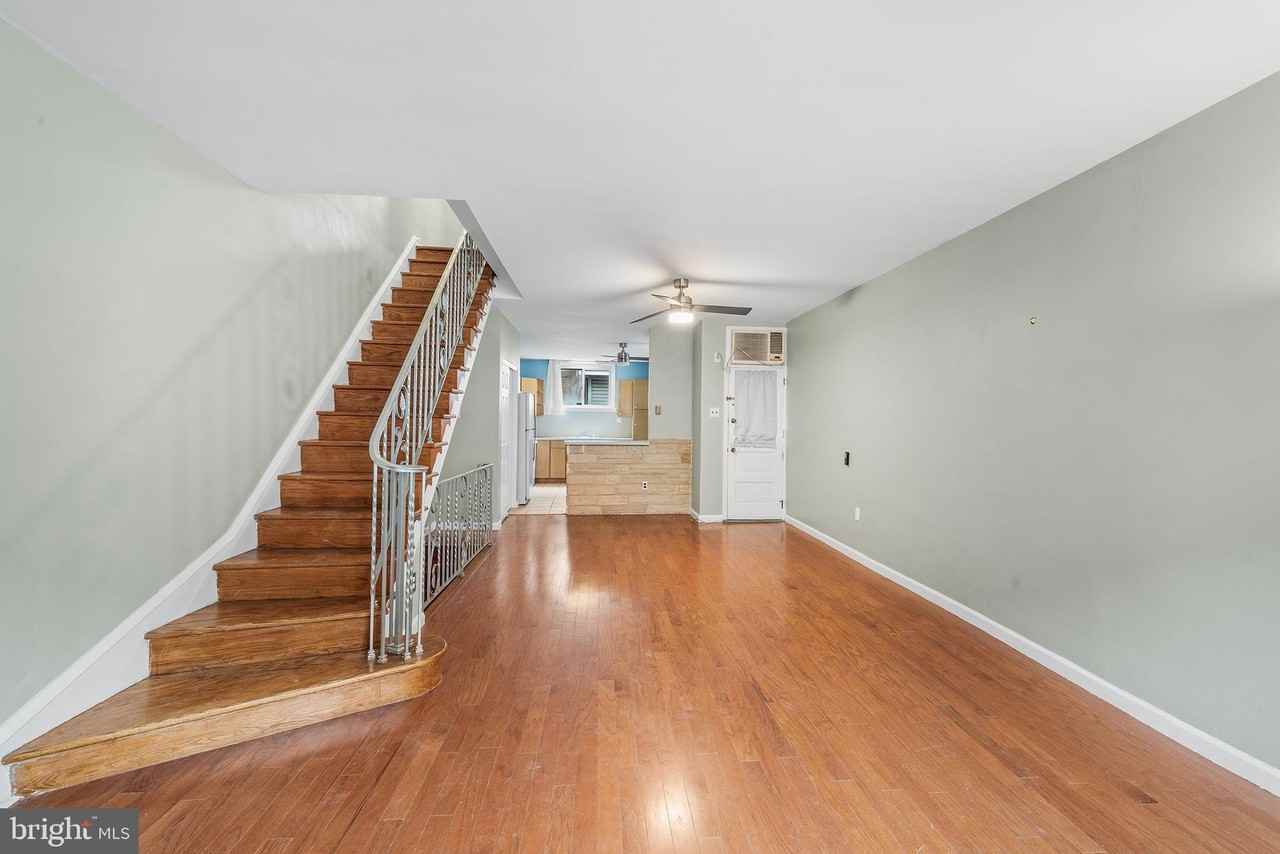 2336 S Carlisle St - Photo 2 of 23