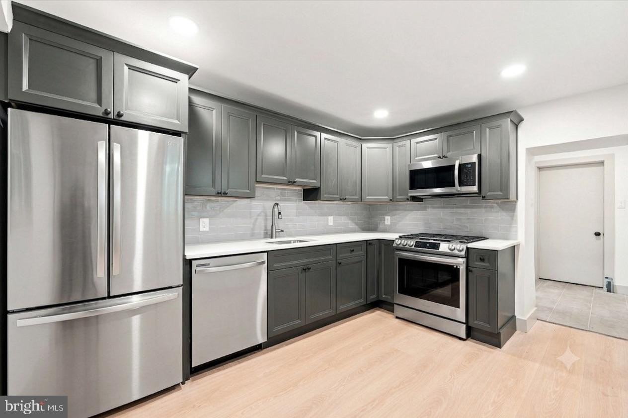 2827 Tulip St - Photo 4 of 9