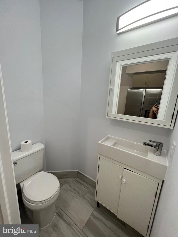 630 N 13th St #1 - Photo 6 of 20