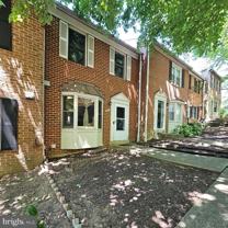 2037 S Glebe Rd - Photo 1 of 1