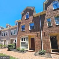 1119-B N Stuart St - Photo 1 of 1