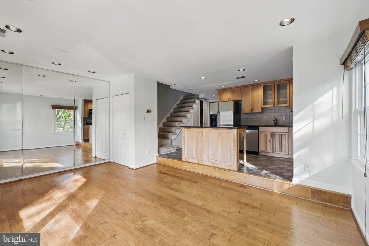 62 N Bedford St #62B - Photo 3 of 23