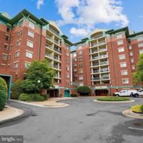 505 E Braddock Rd #608 - Photo 1 of 1