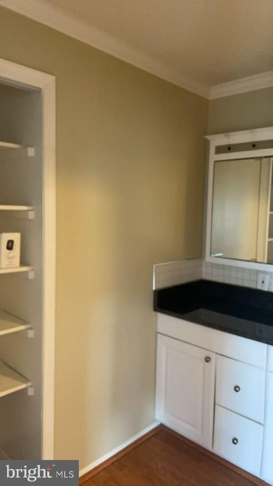 1225 Martha Custis Dr #516 - Photo 6 of 12