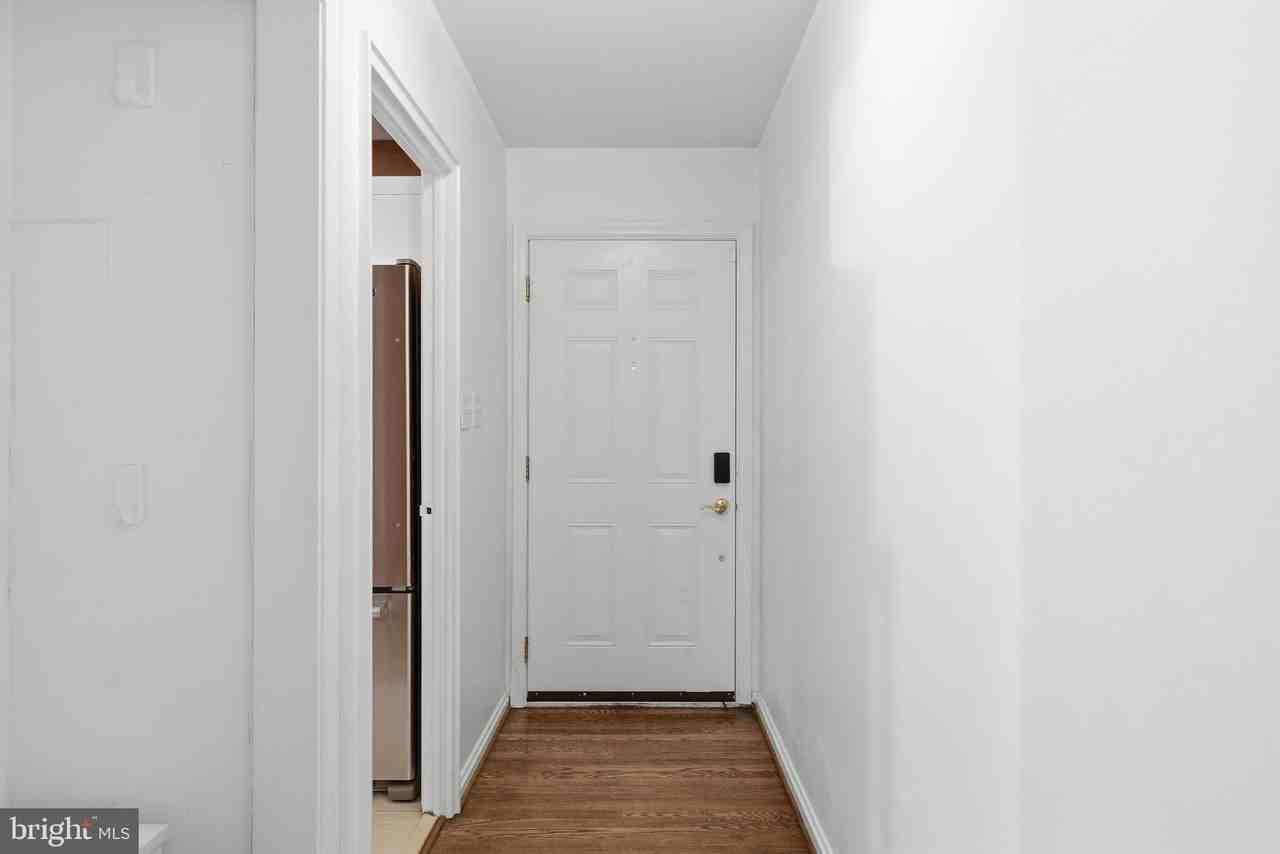 2940 Sycamore St - Photo 2 of 24