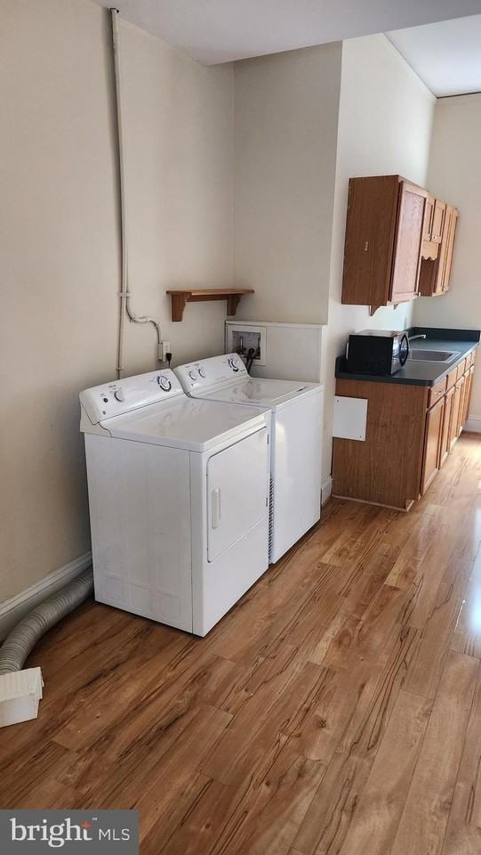 1009 Princess Anne St #1 - Photo 6 of 10