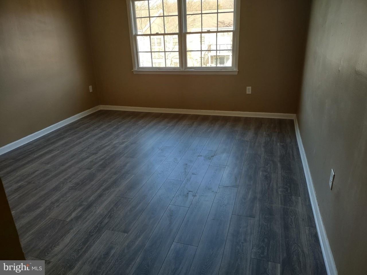 9481 Fairfax Blvd #304 - Photo 5 of 12