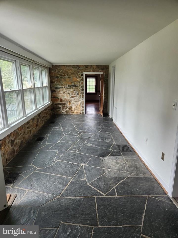 Rectortown Rd - Photo 4 of 15