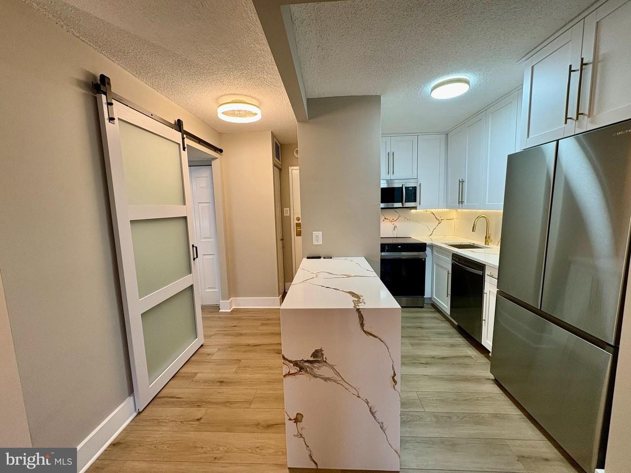 6800 Fleetwood Rd #208 - Photo 4 of 45