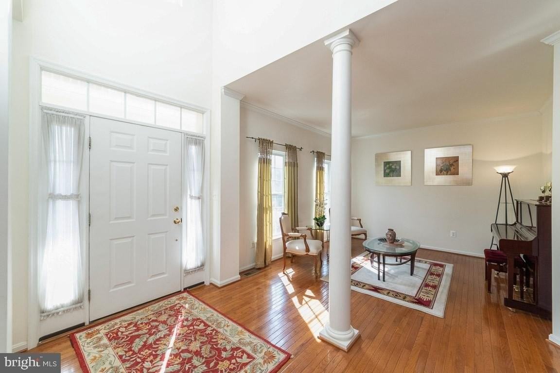 2944 Edgelea Rd - Photo 5 of 50