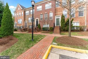 featured image of 8032 Reserve Way