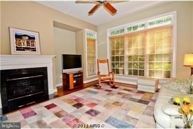 2181 Harithy Dr - Photo 3 of 20