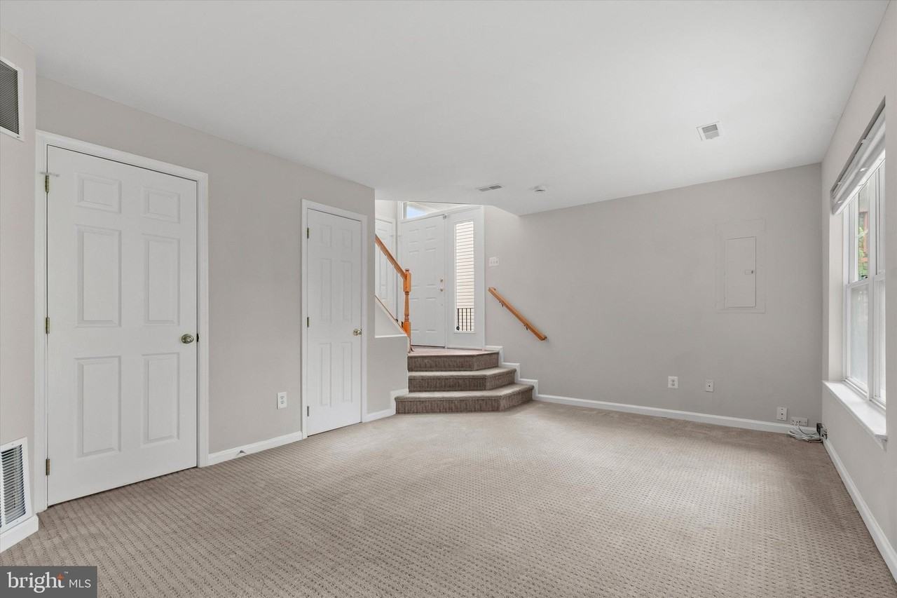 13412 Burrough Farm Dr - Photo 7 of 37