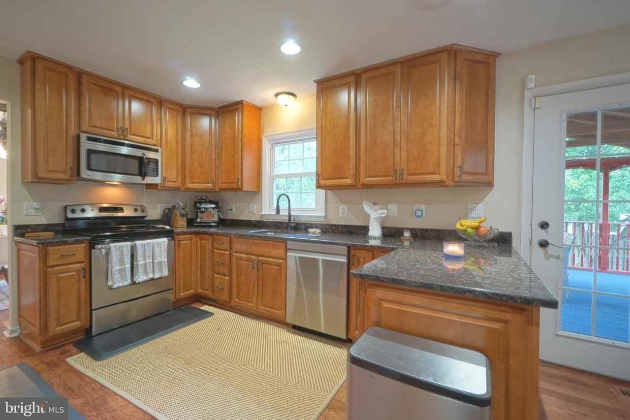 1432 Powells Tavern Pl - Photo 4 of 29