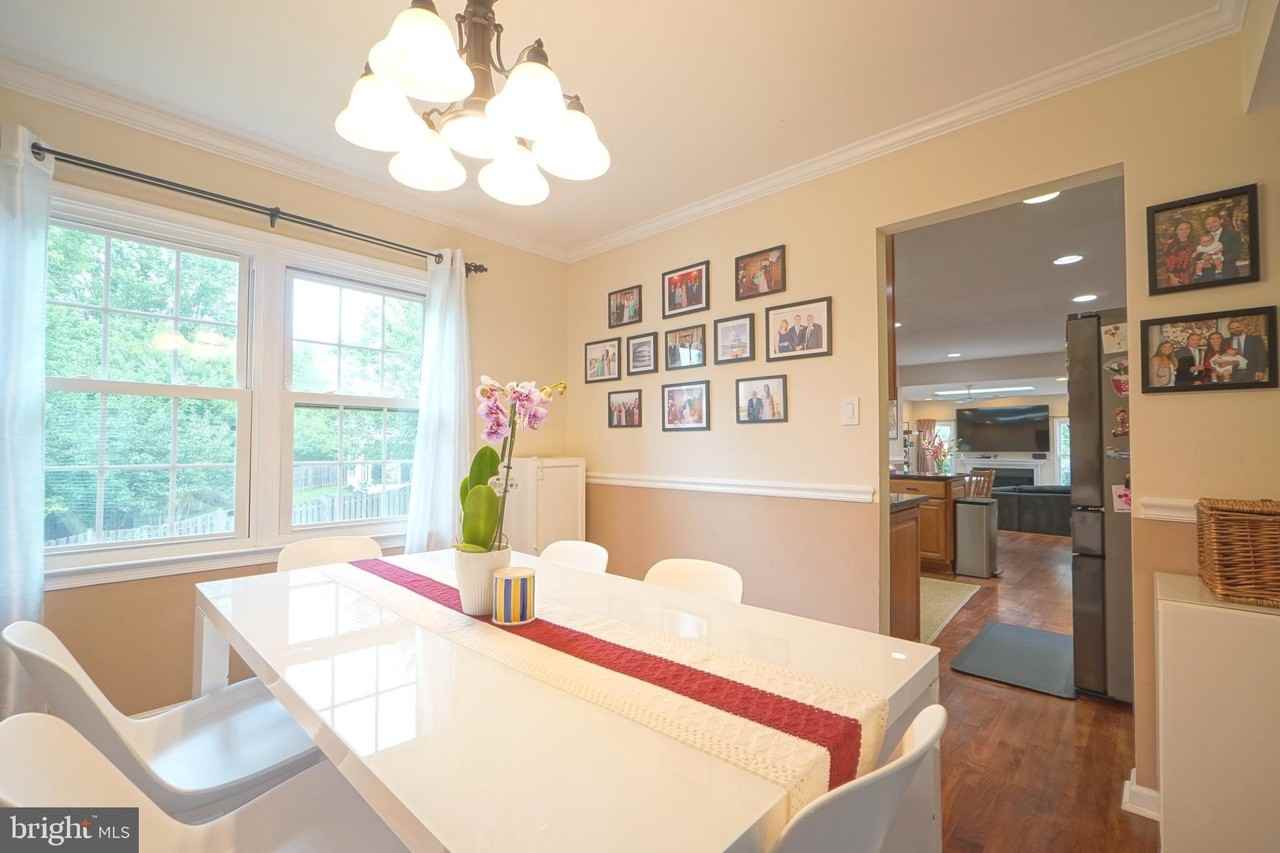 1432 Powells Tavern Pl - Photo 7 of 29