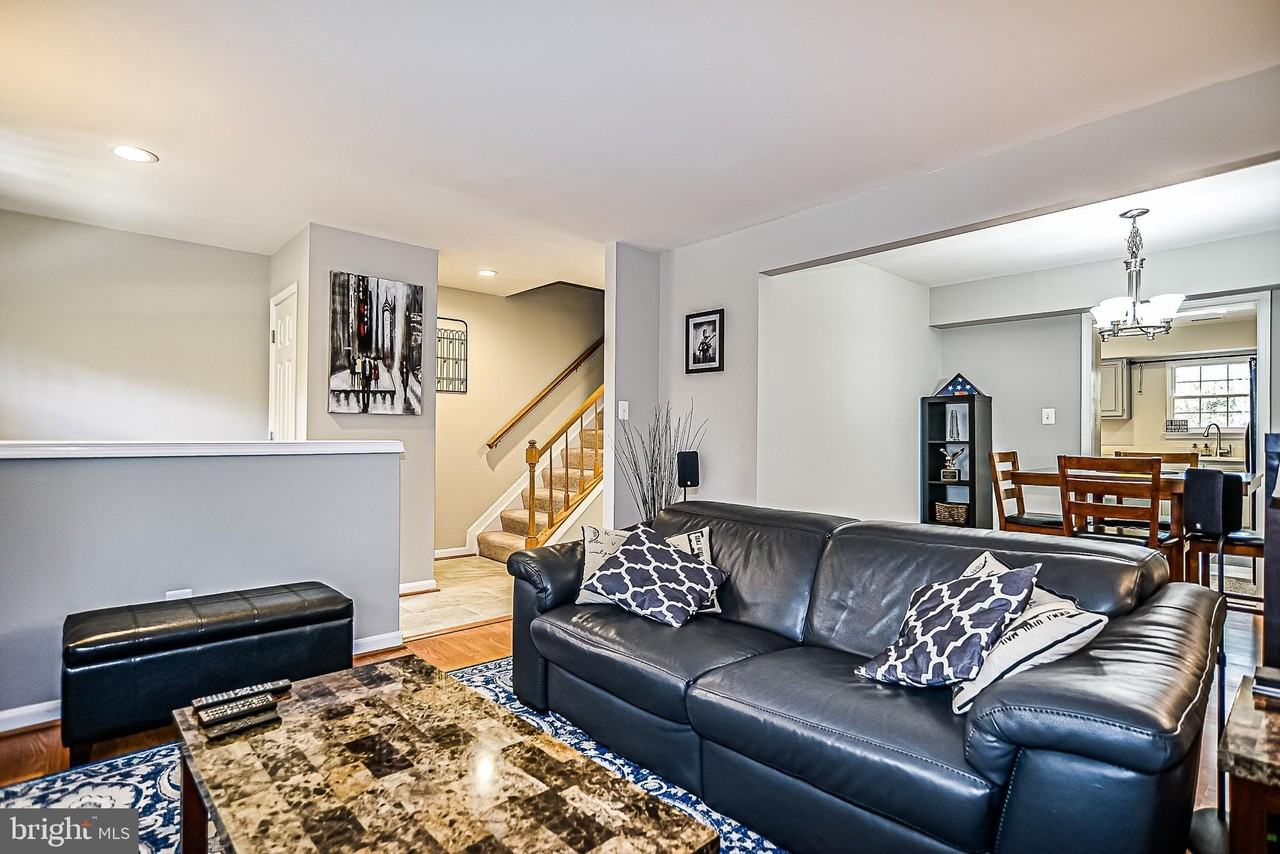 8606 Rocky Gap Ct - Photo 7 of 31