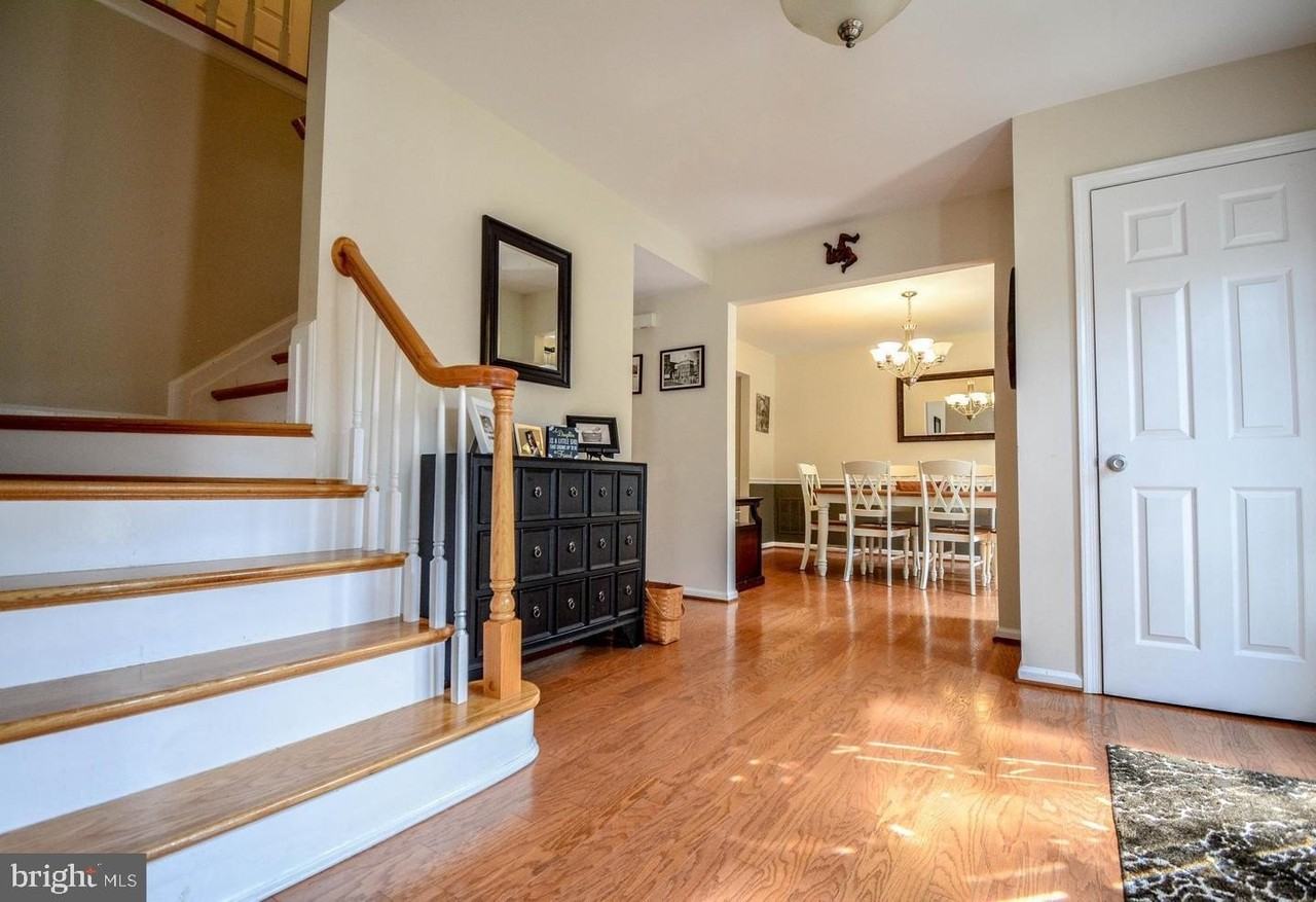 13527 Point Pleasant Dr - Photo 3 of 30