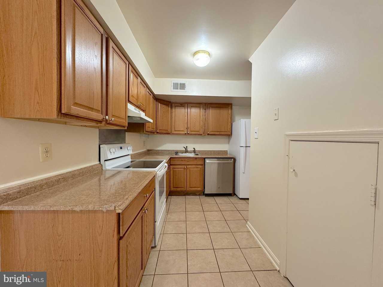 4645 Logsdon Dr - Photo 6 of 21