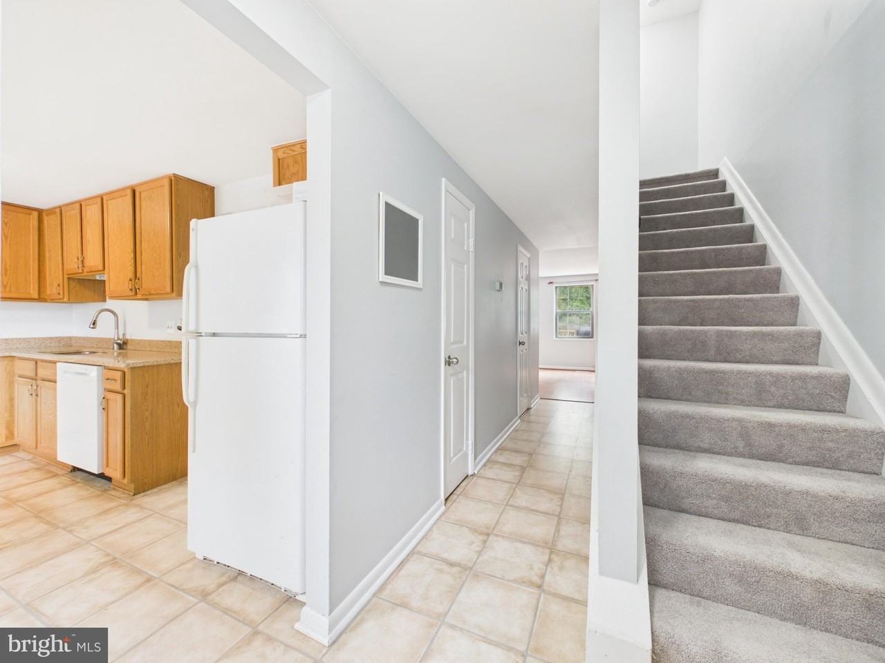 5971 Clerkenwell Ct - Photo 6 of 40