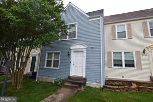 6560 Lochleigh Ct - Photo 1 of 1