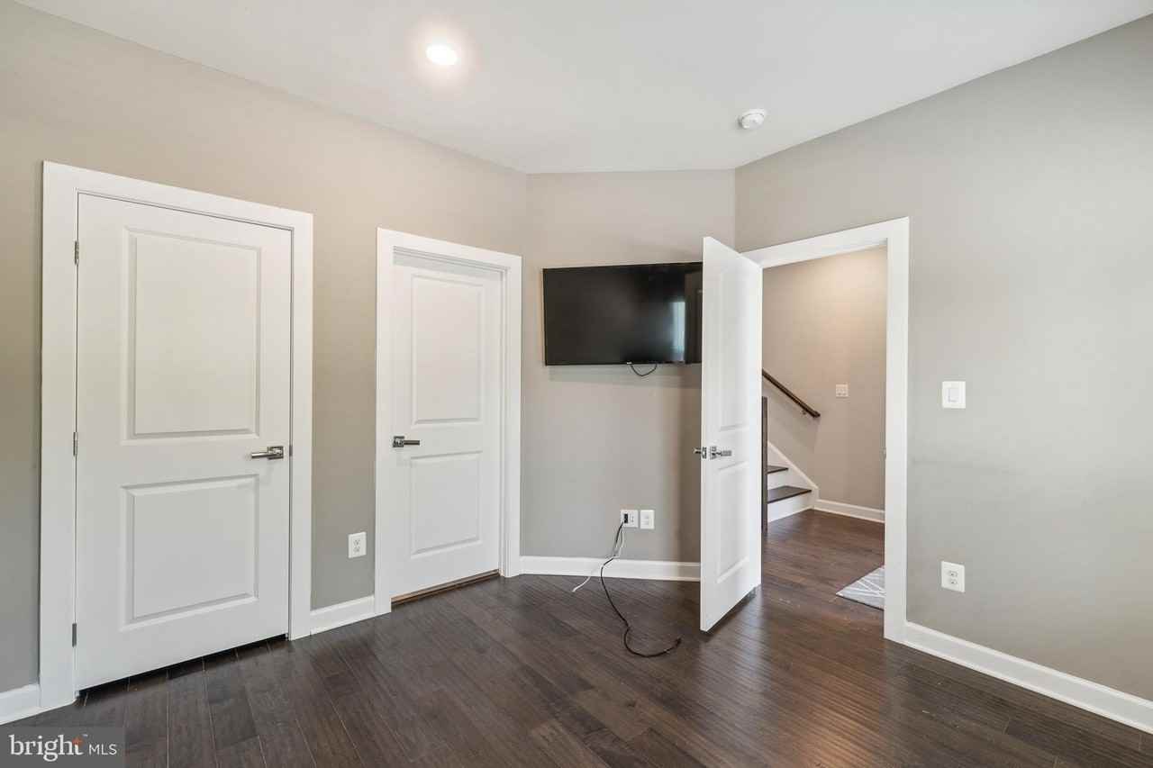 13212 Woodland Park Rd - Photo 5 of 36