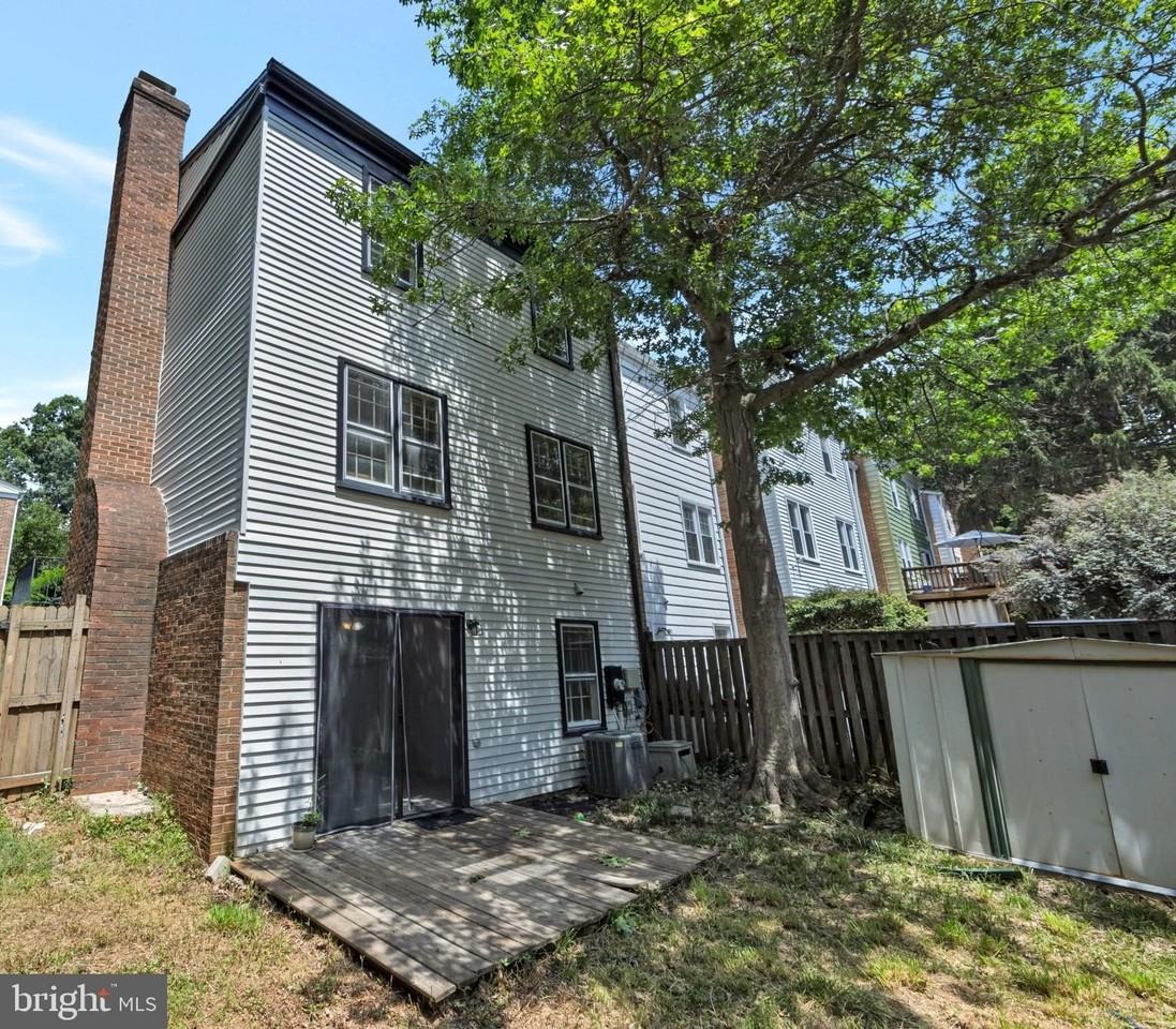 8809 Surveyors Pl - Photo 3 of 25