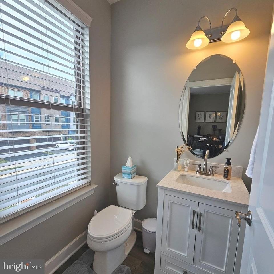 45387 Daveno Sq - Photo 5 of 19