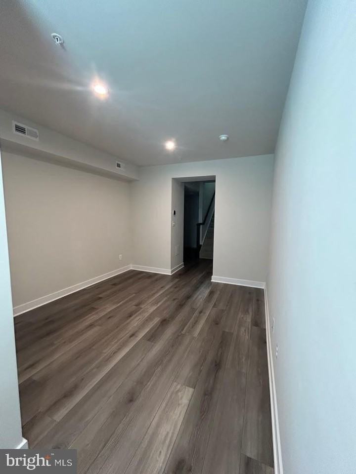 24161 Pissarro Dr - Photo 4 of 27