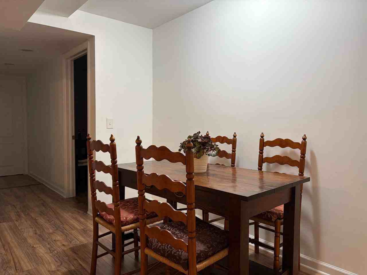 7 Bailey Ln - Photo 7 of 16