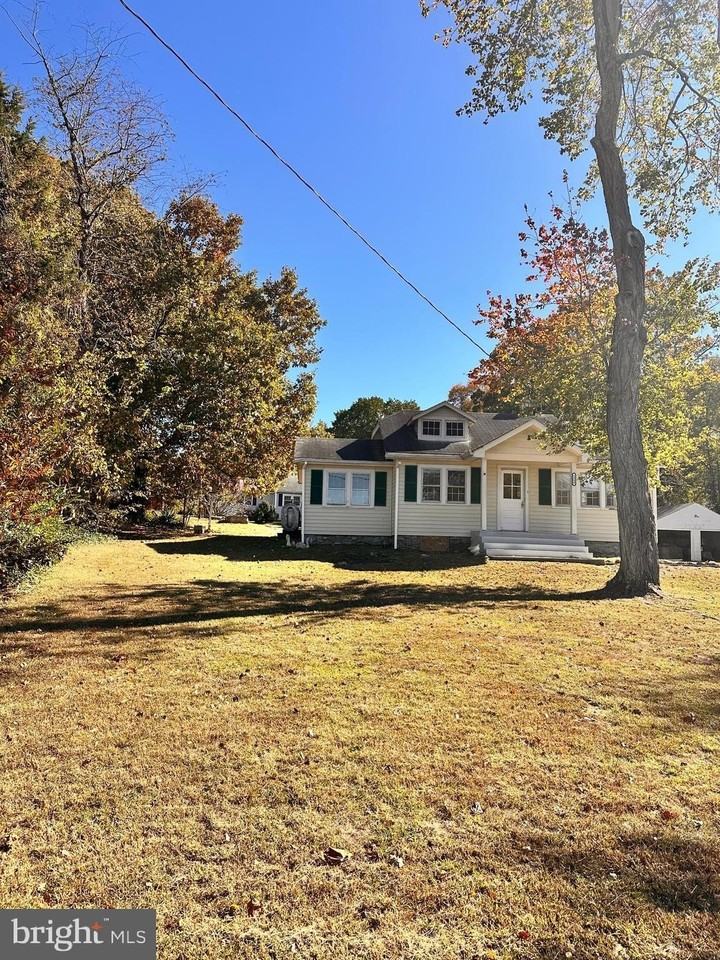 3354 Richmond Hwy - Photo 3 of 14