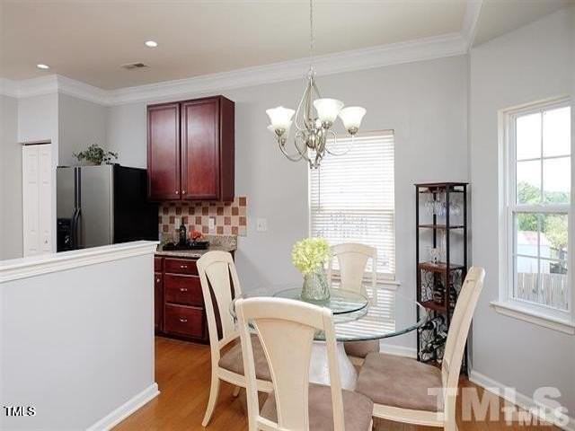 613 Hanson Rd - Photo 5 of 16