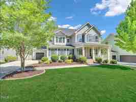 featured image of 899 Legacy Falls Dr S