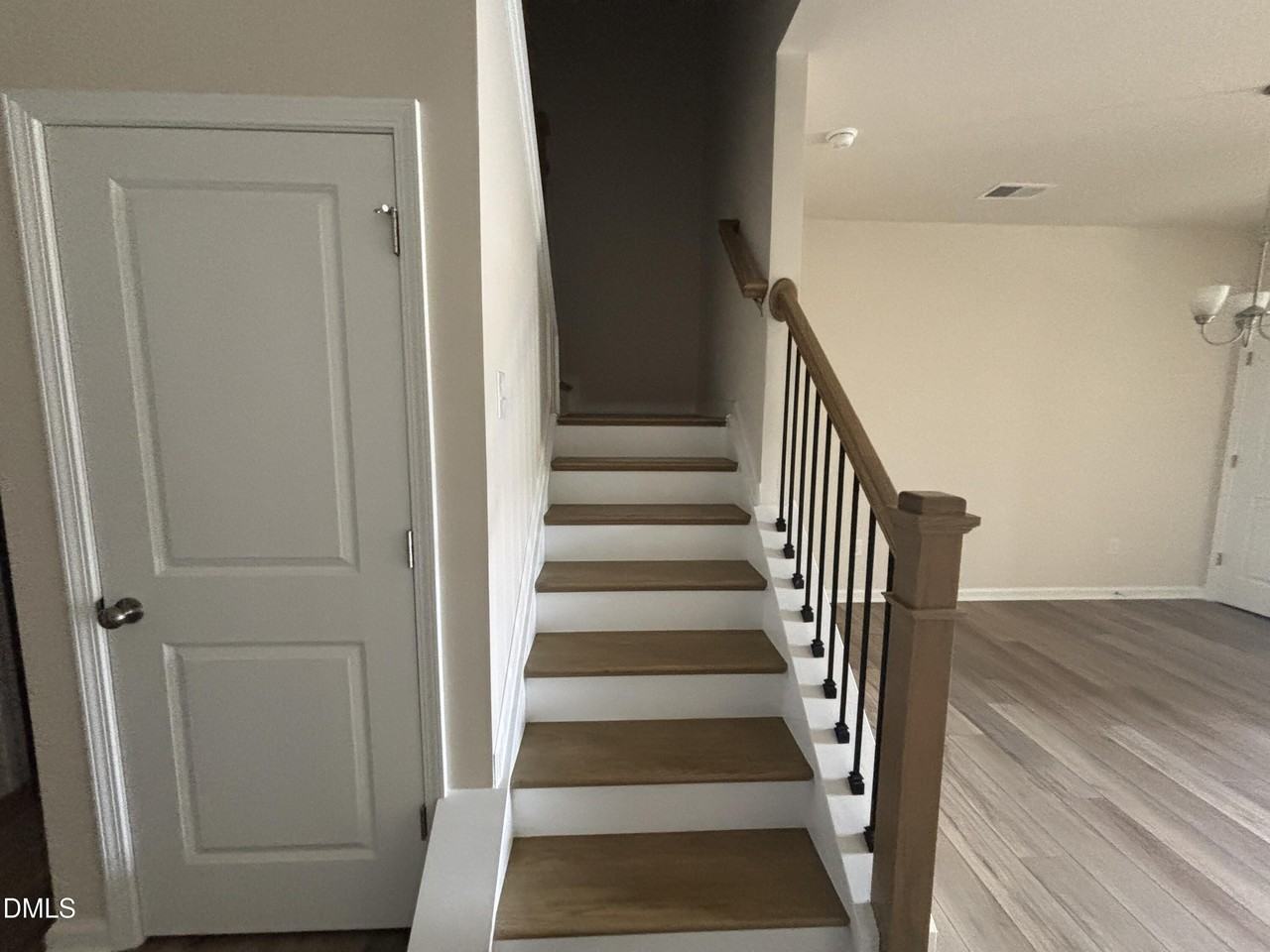 268 Abbots Mill Dr - Photo 4 of 36