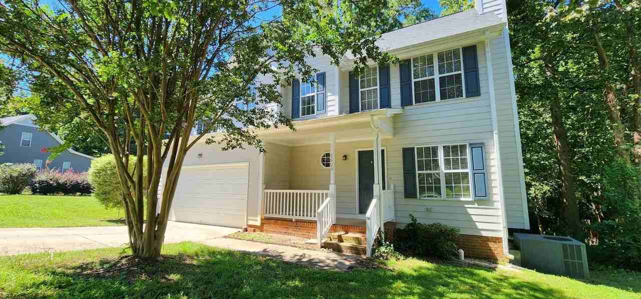 2820 Beehnon Way - Photo 2 of 20