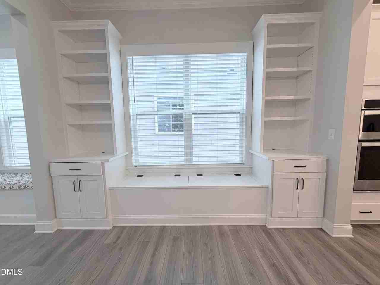 1028 Bravura Dr - Photo 5 of 21