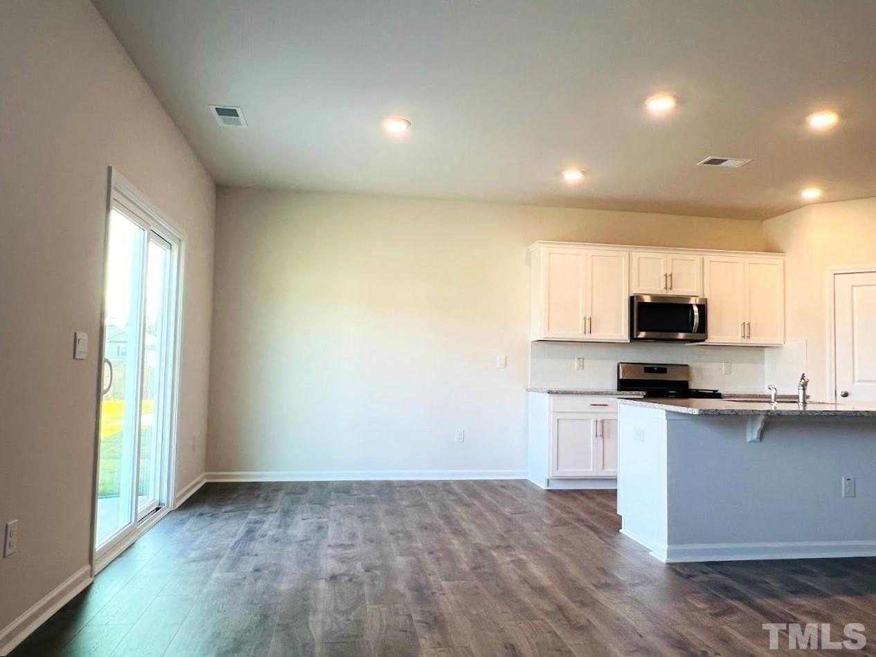 54 Paper Birch Way - Photo 5 of 18