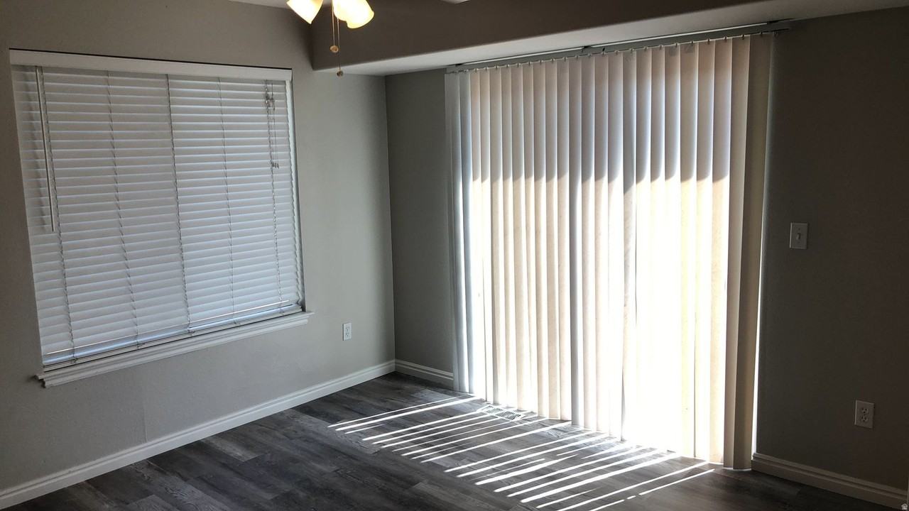 12461 S Iron Sight Way - Photo 5 of 10