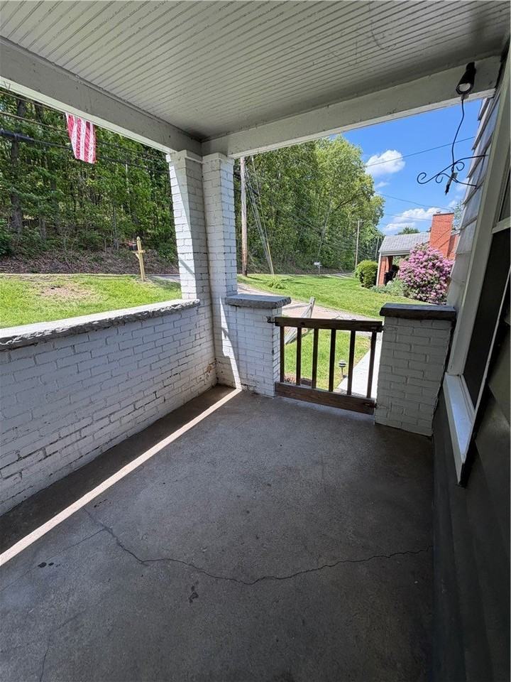 1140 Chapel Rd - Photo 3 of 27