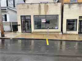 featured image of 235 Longfellow St