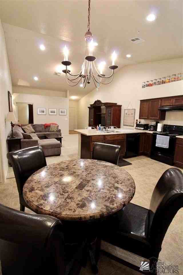 3082 S Brand Lee Way - Photo 4 of 11