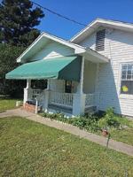 featured image of 126 N Oak Ave #126