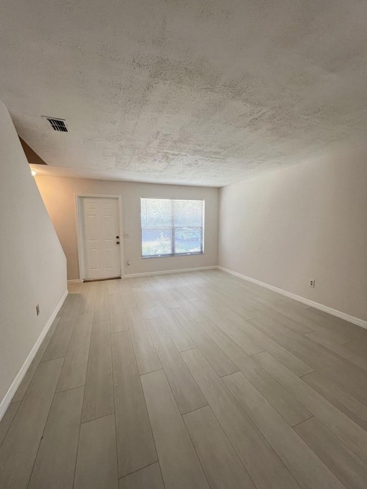 950 Louisiana Ave - Photo 5 of 18