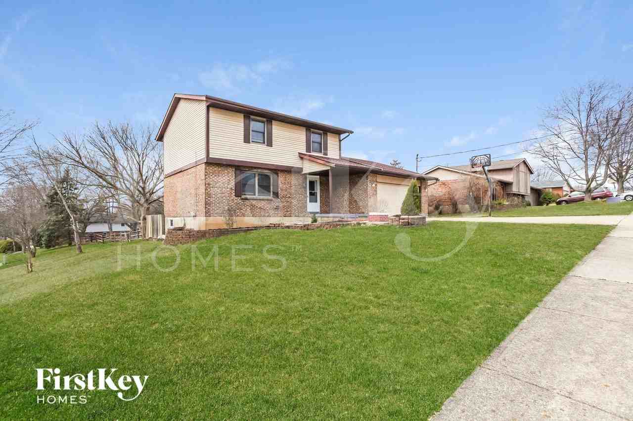 5873 Gilmore Dr - Photo 2 of 15
