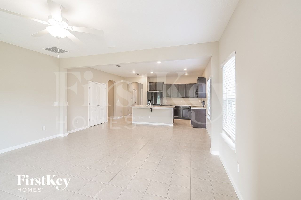 5659 Kellar Cir - Photo 4 of 15