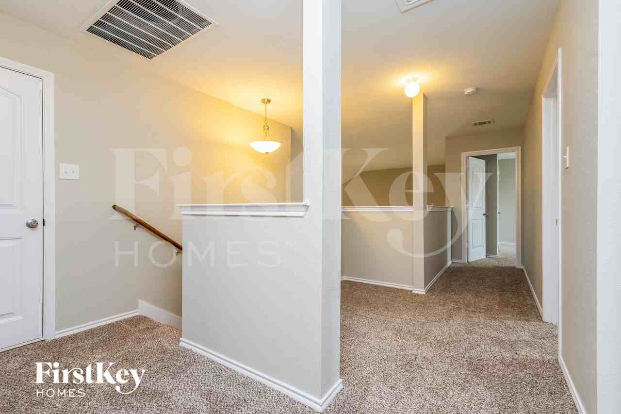 2212 Tombstone Rd - Photo 7 of 15