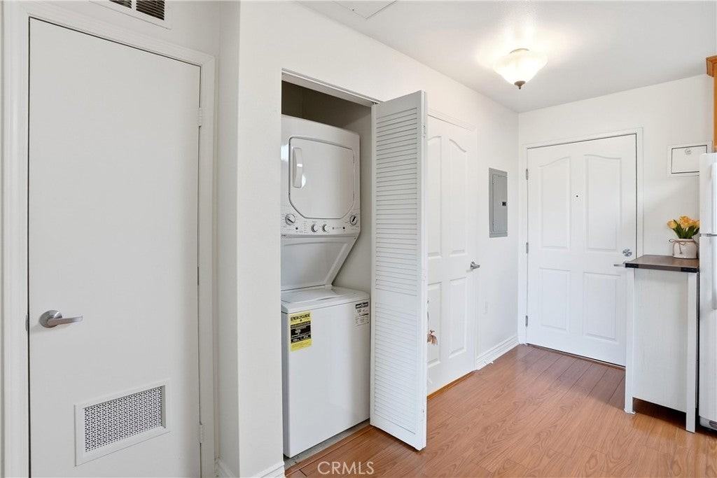 17888 Alburtis Ave - Photo 7 of 25