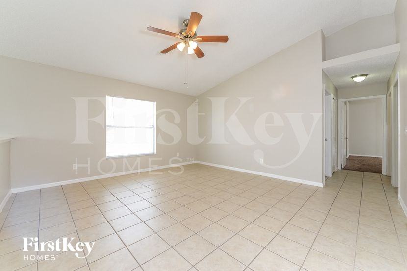 7547 Groveoak Dr - Photo 3 of 15