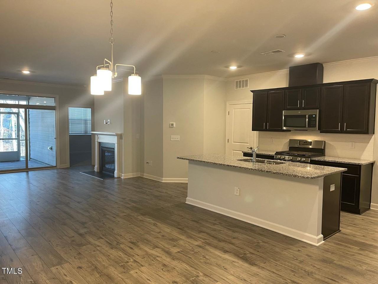 852 Money Island Pl - Photo 3 of 39